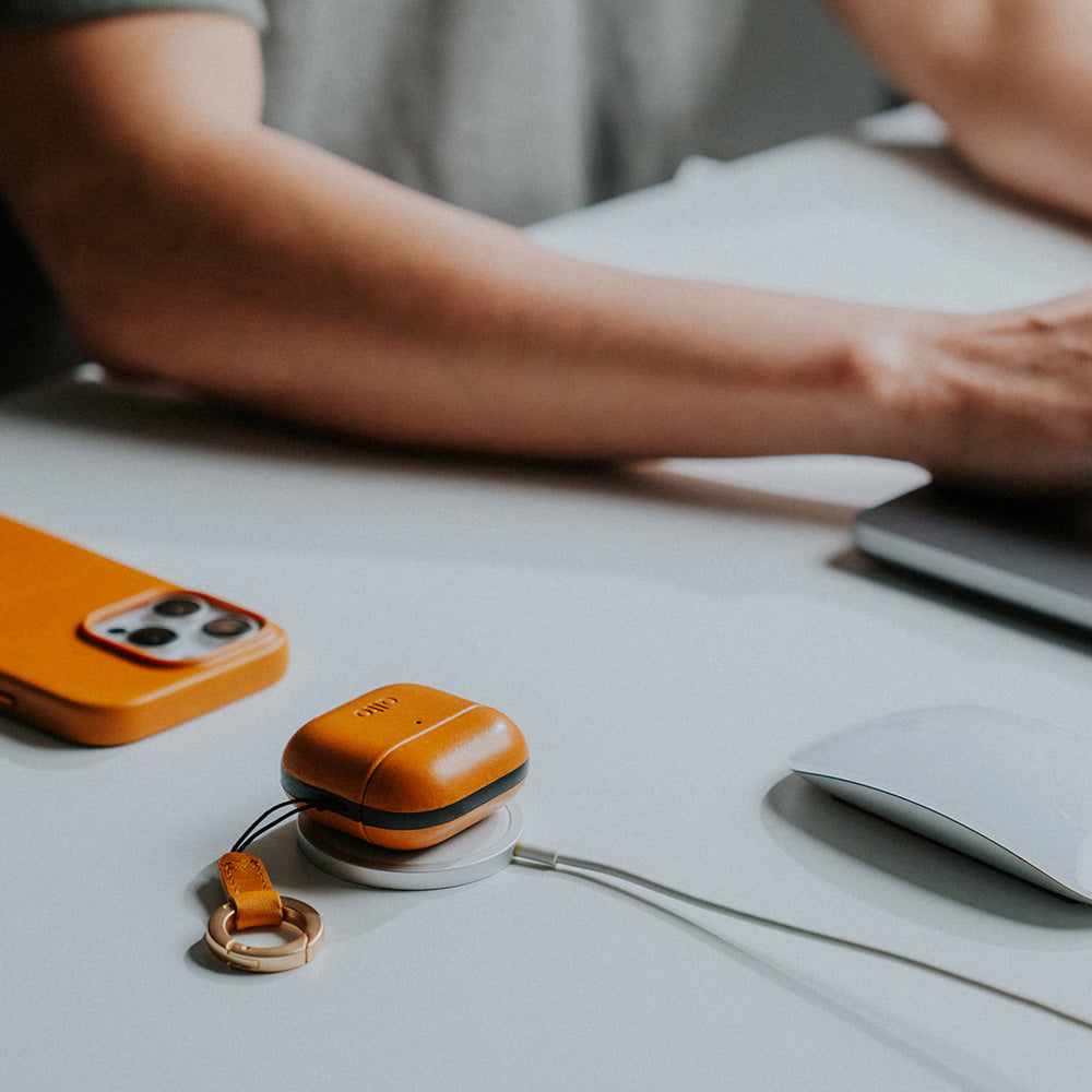 AirPods 4 Leather Case - Caramel Brown