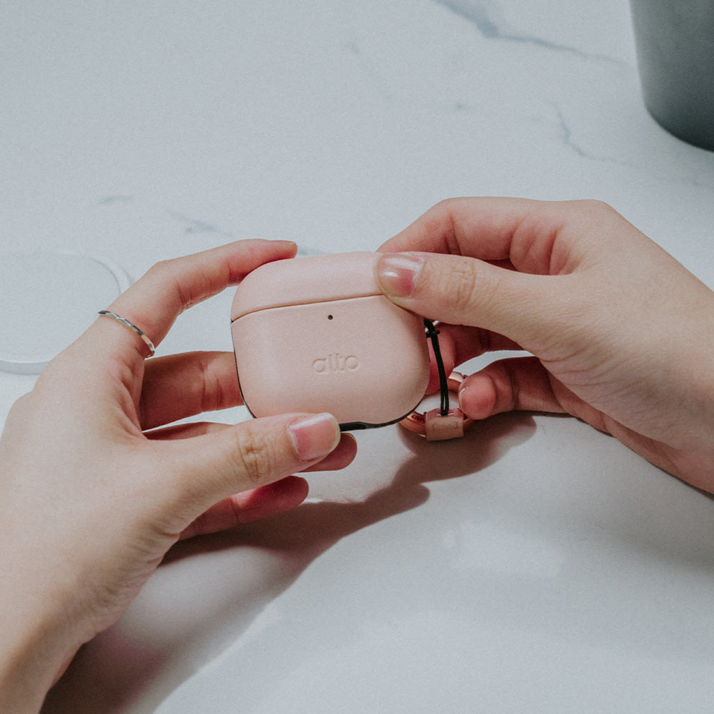 AirPods 4 Leather Case - Misty Pink