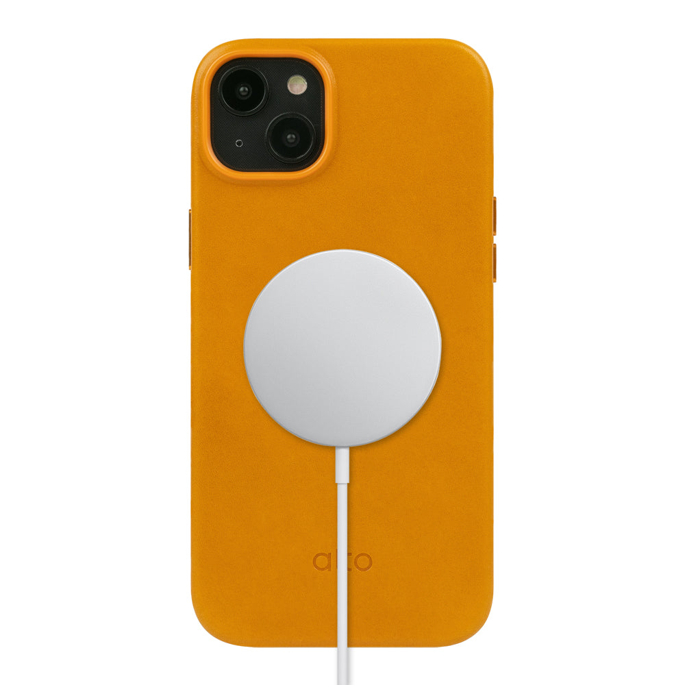 iPhone 15 Series Clop MagSafe Leather Case - Caramel Brown