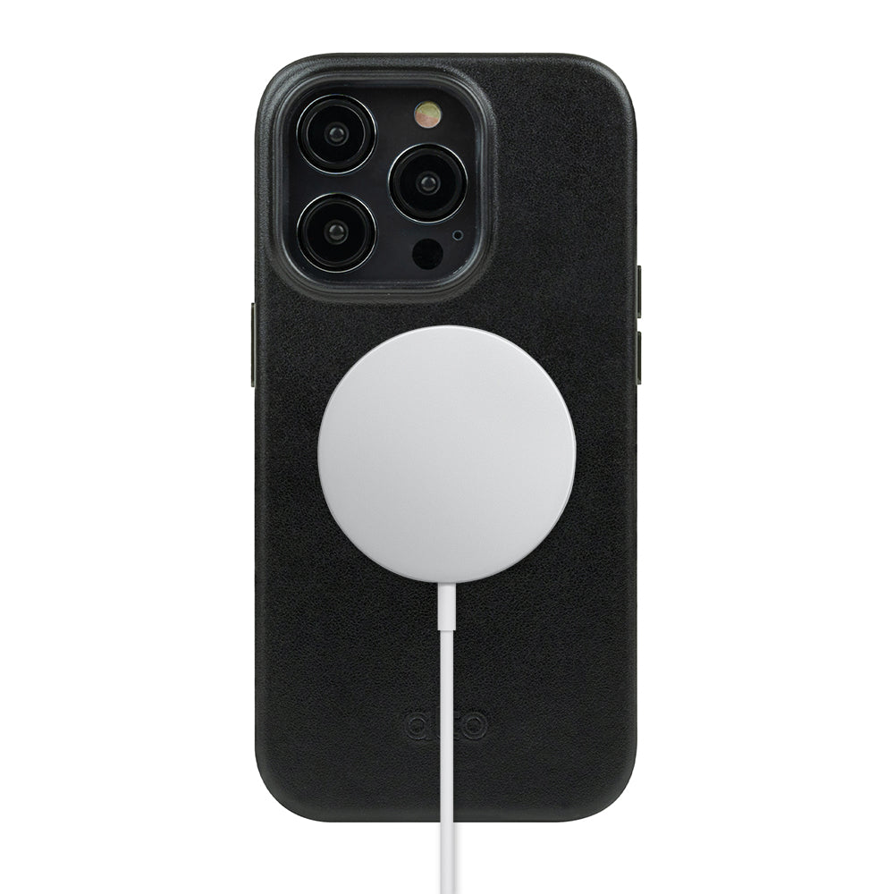 iPhone 14 Series Clop MagSafe Leather Case - Raven Black