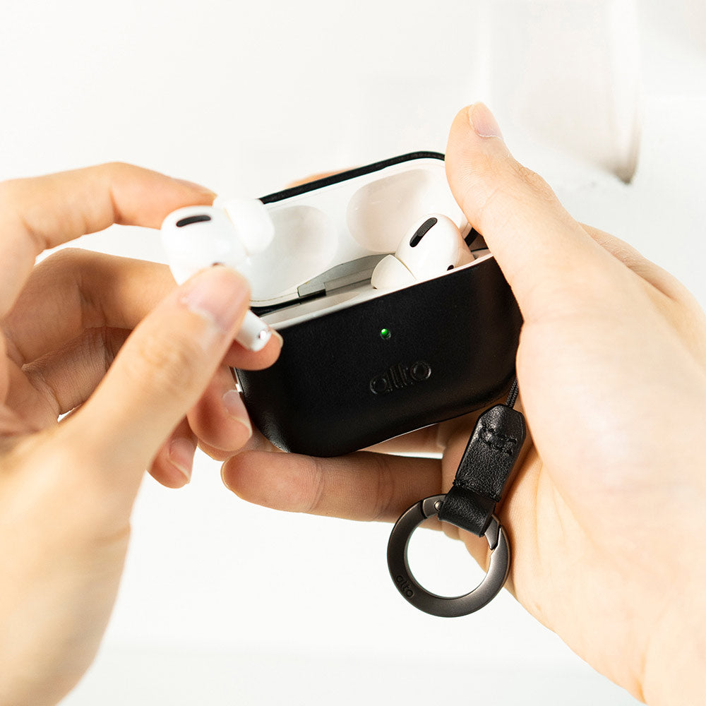 AirPods Pro 2 Leather Case  - Raven Black