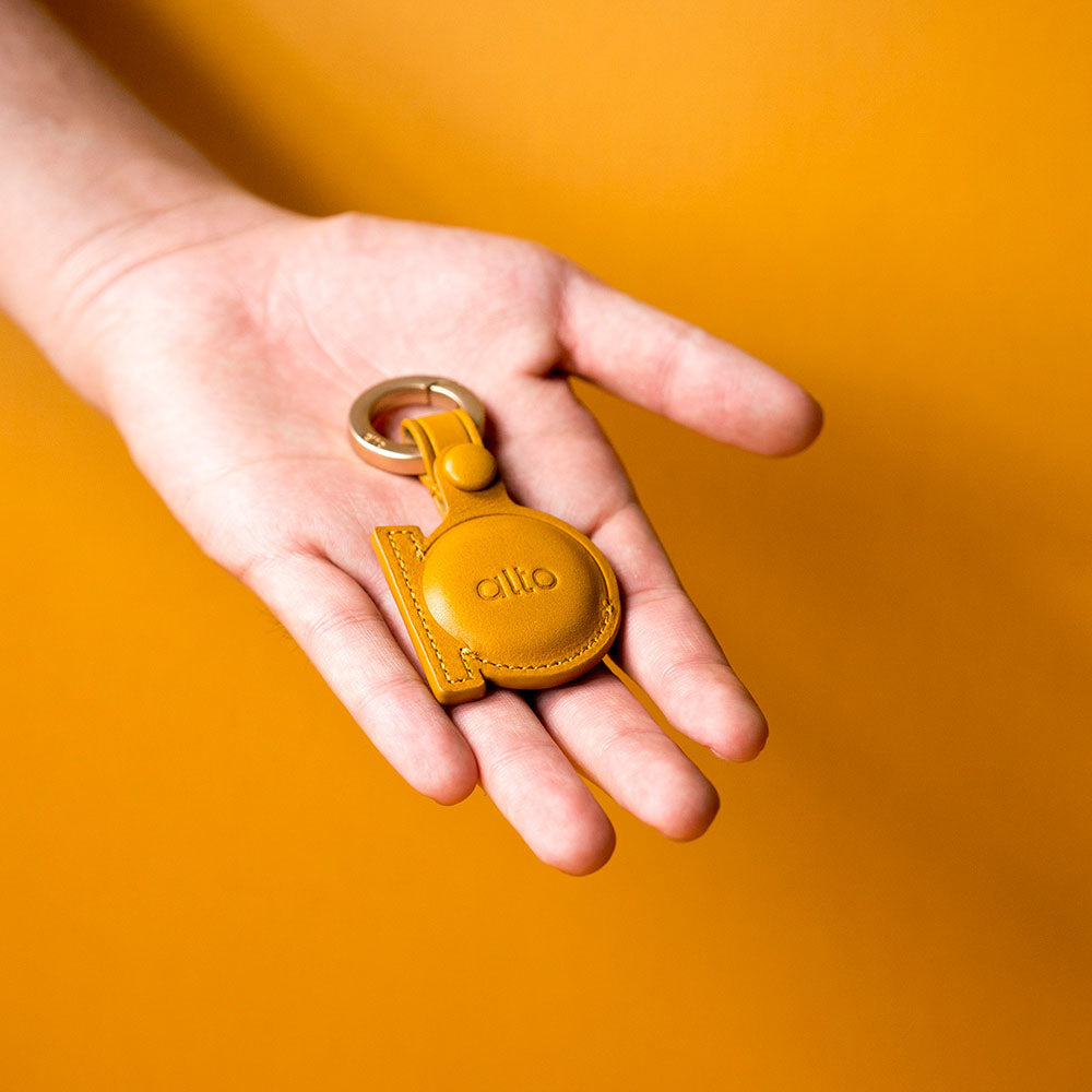 AirTag Leather Key Ring – Caramel Brown