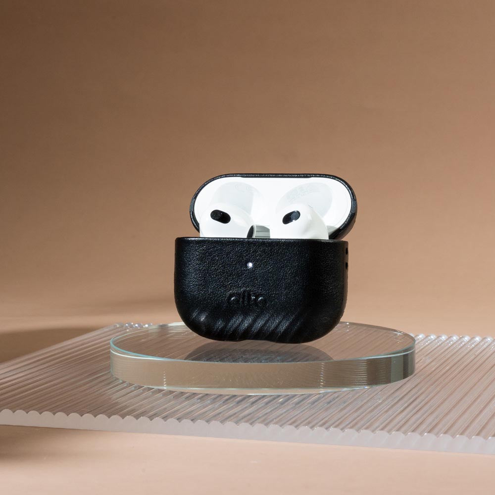 AirPods 3 Leather Case – Raven Black