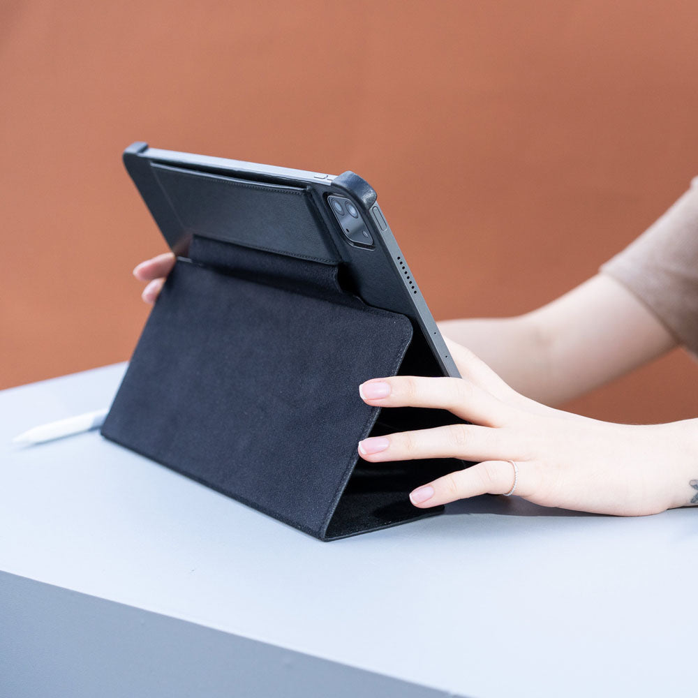 iPad Air 10.9″ / Air 11“ M2 / Pro 11” Folio Leather Case - Raven Black