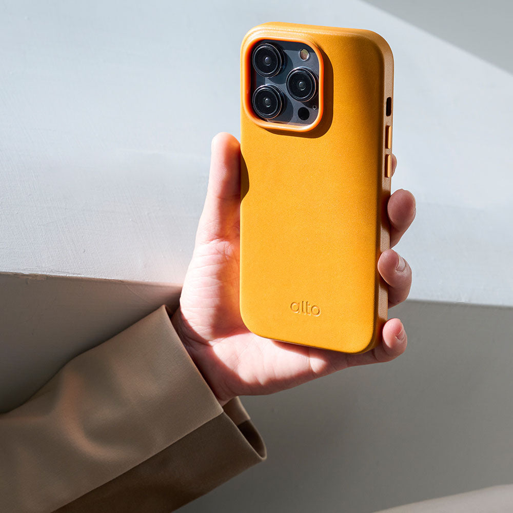 iPhone 14シリーズオリジナルドロップ保護革ケース - キャラメルブラウン