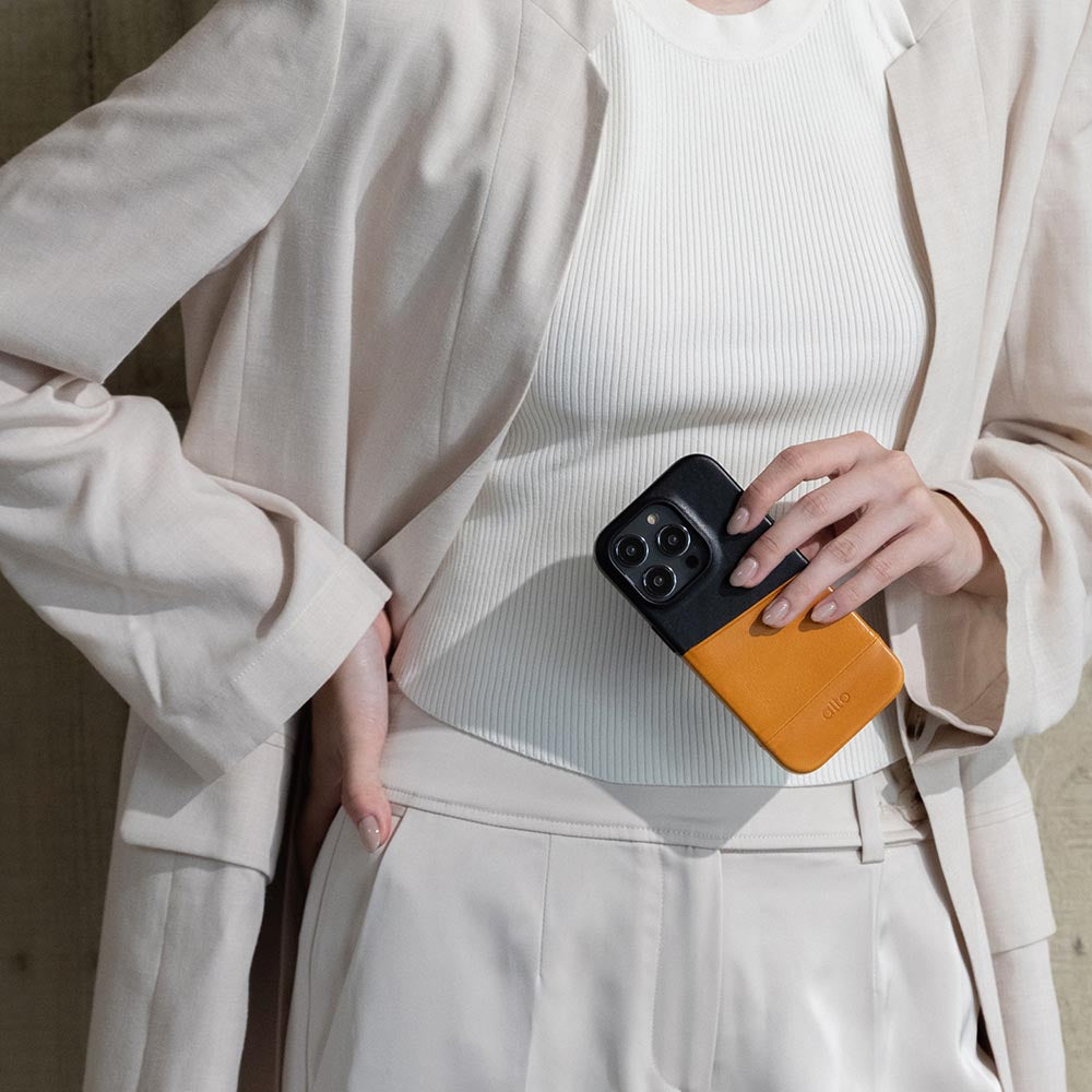 iPhone 14 Series Metro Leather Wallet Case  - Caramel Brown / Raven Black