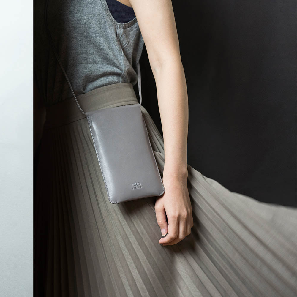 Leather Phone Purse – Cement Gray