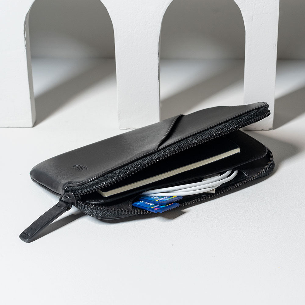 Leather Phone Wallet – Raven Black