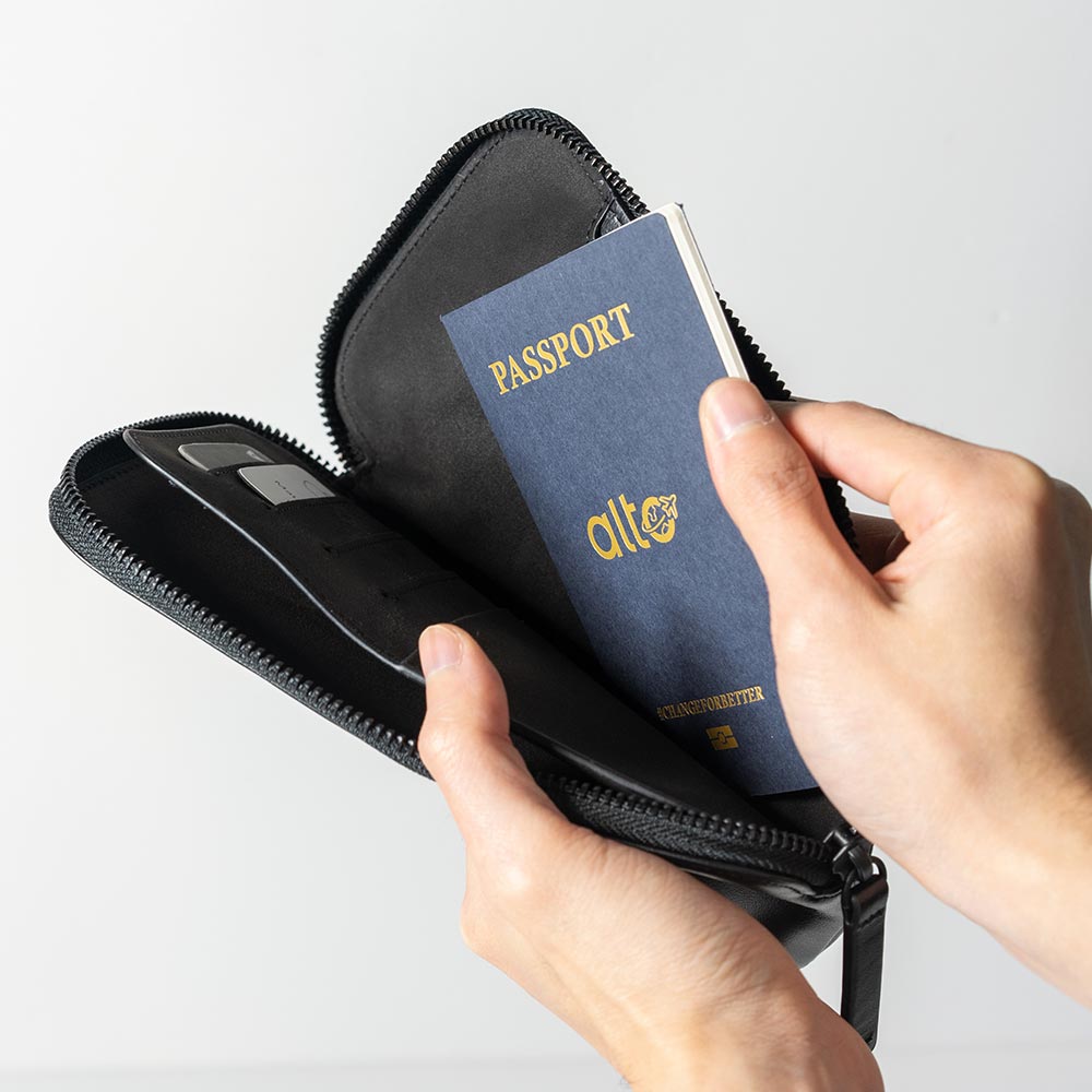 Leather Phone Wallet – Raven Black