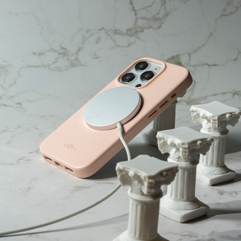 iPhone 15シリーズClop Magsafe Leather Case-ミスティピンク