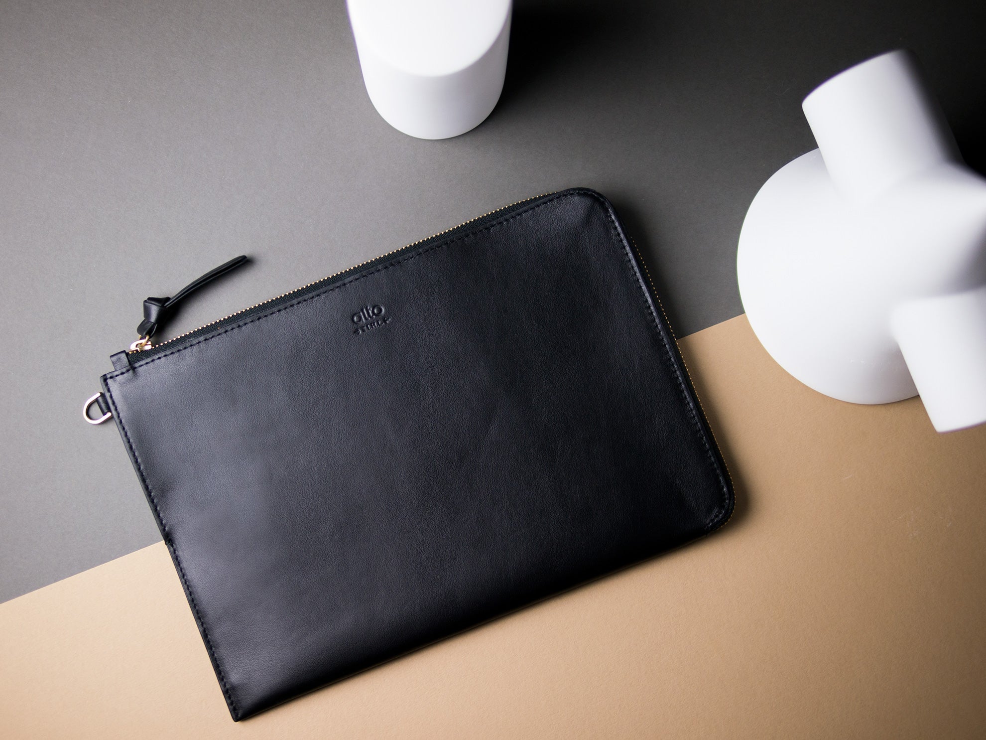Handmade Premium Italian Leather for iPad Pro 10.5" Clutch - Raven