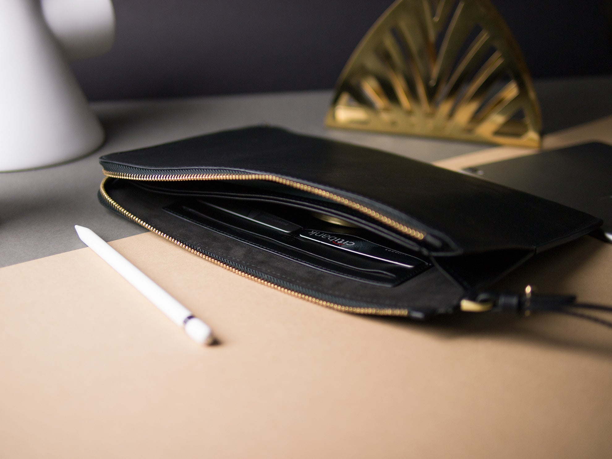 Handmade Premium Italian Leather for iPad Pro 10.5" Clutch - Raven