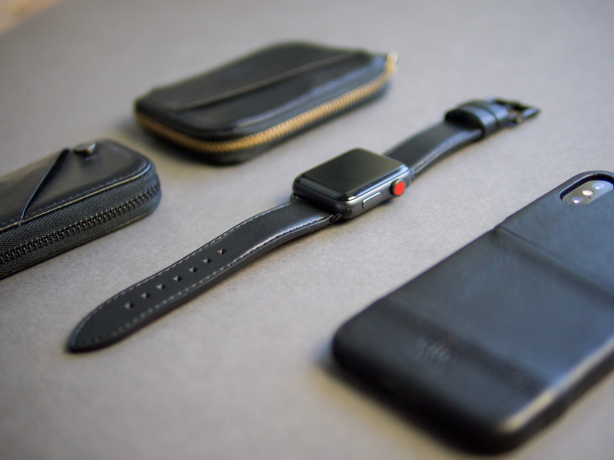 Apple Watch Leather Band 42/44/45/49mm – Raven Black