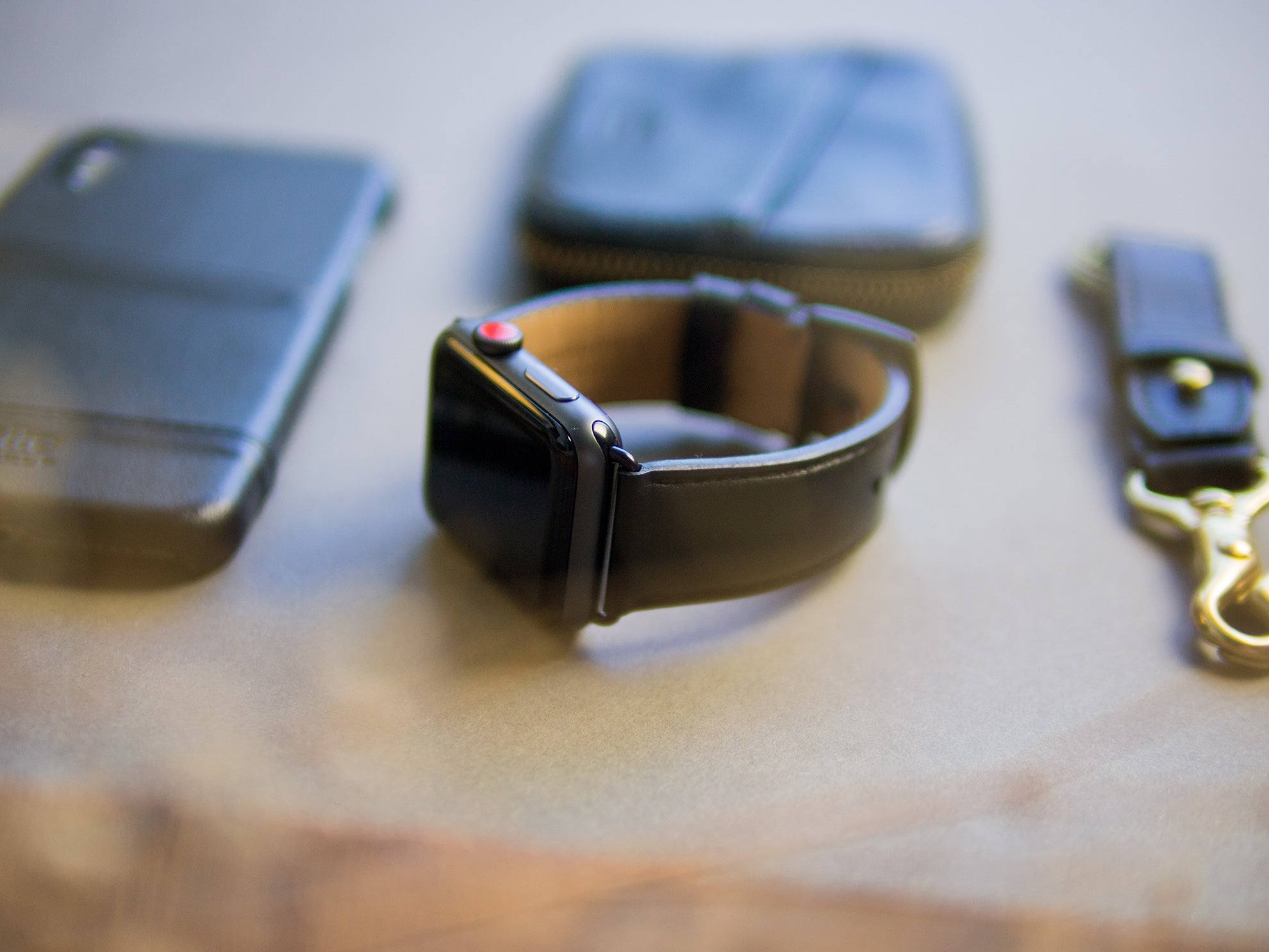 Apple Watch Leather Band 42/44/45/49mm – Raven Black