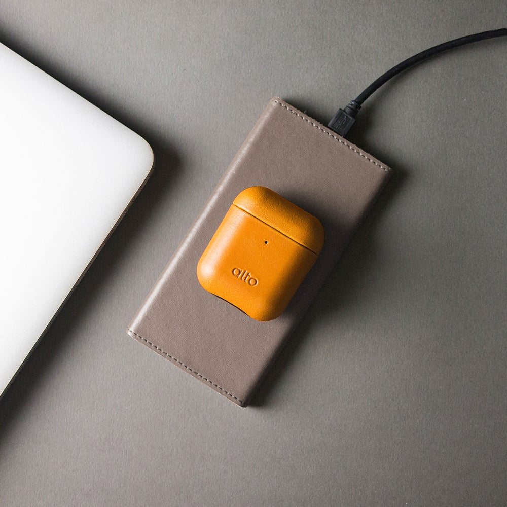 AirPods Leather Case – Caramel Brown