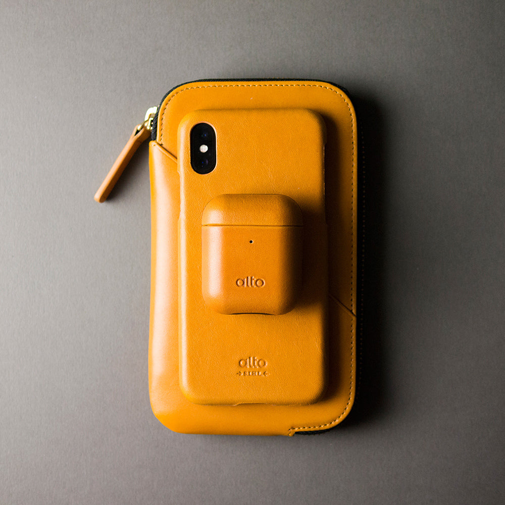 AirPods Leather Case – Caramel Brown