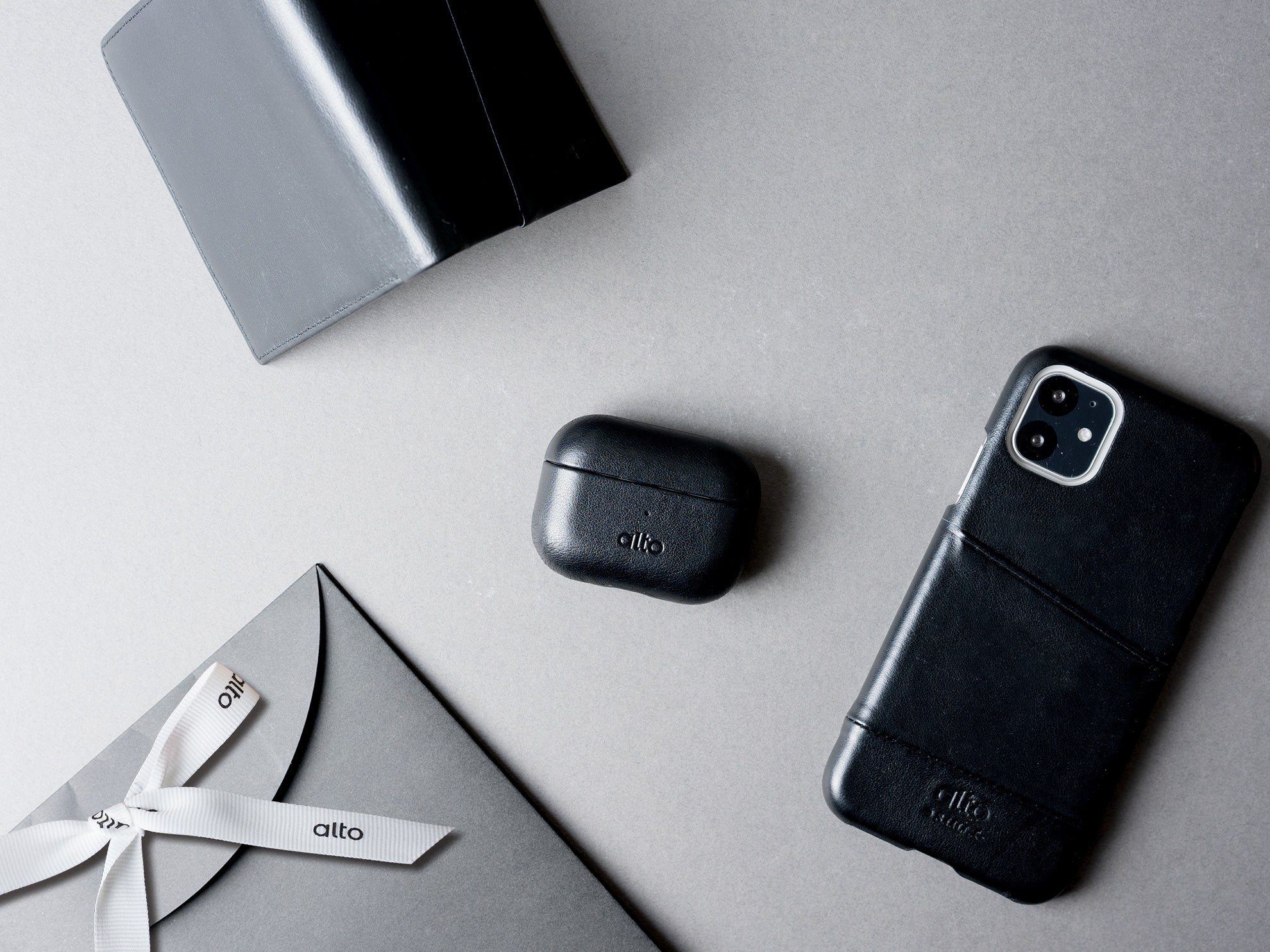 AirPods Pro Leather Case – Raven Black