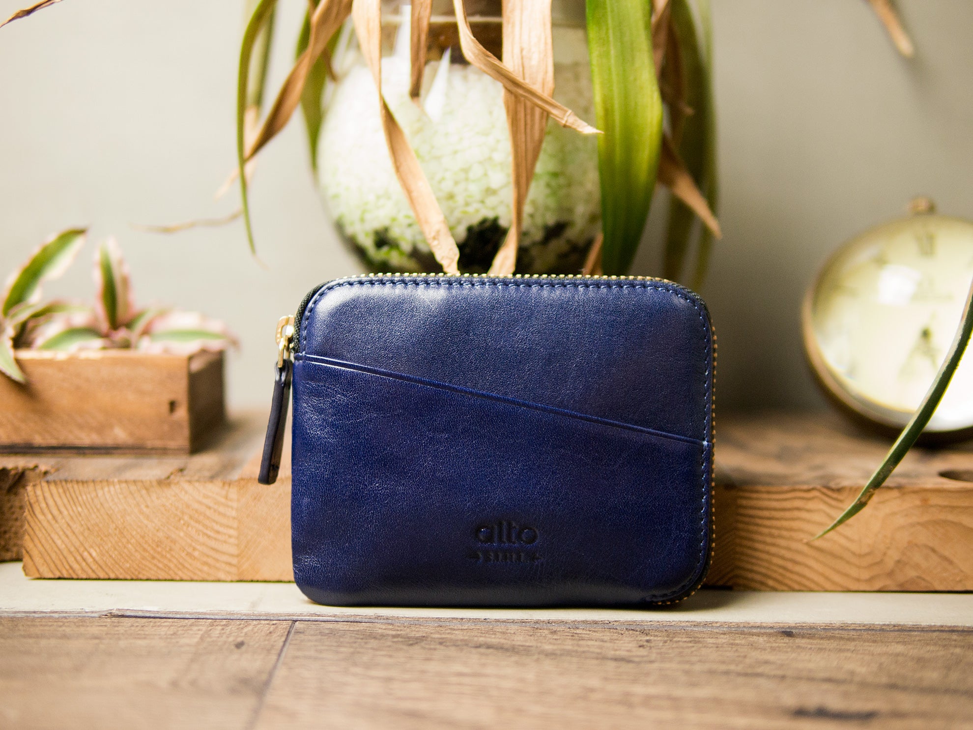 Leather Pouch Wallet – Navy Blue