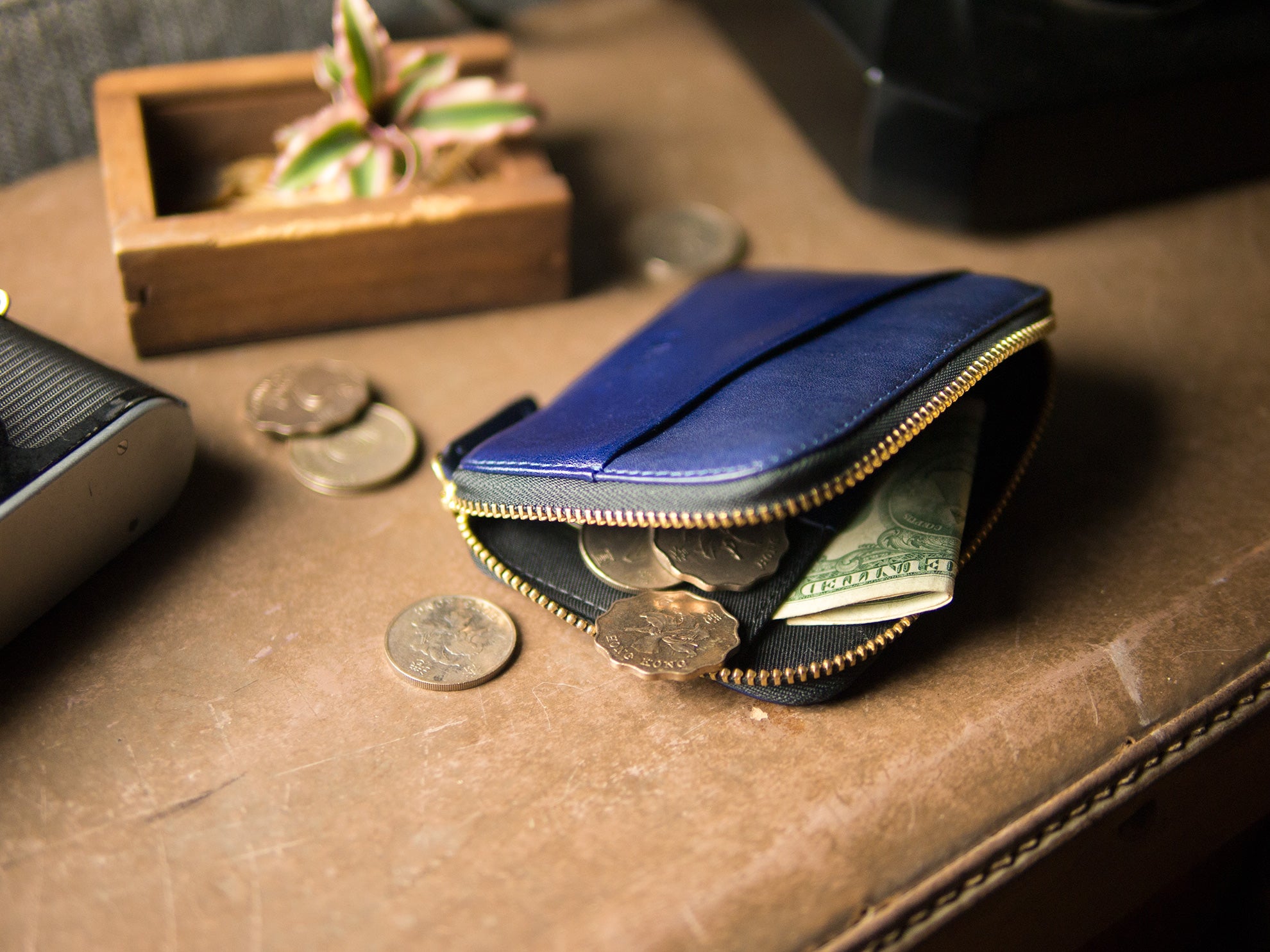 Leather Pouch Wallet – Navy Blue
