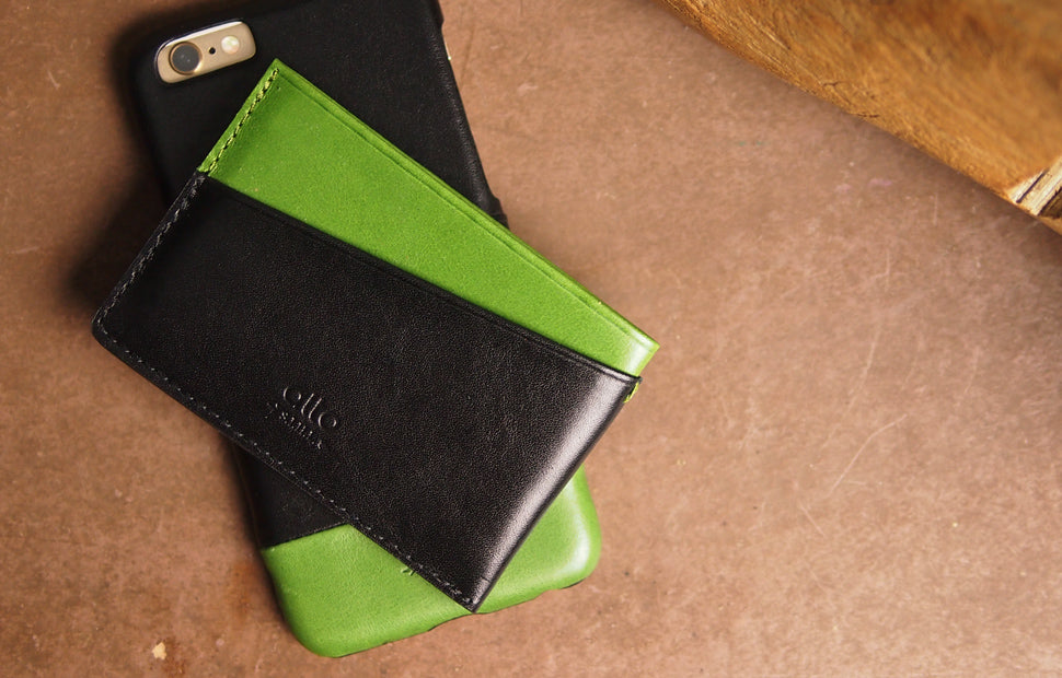 Leather Card Holder – Raven Black/Lemon Green