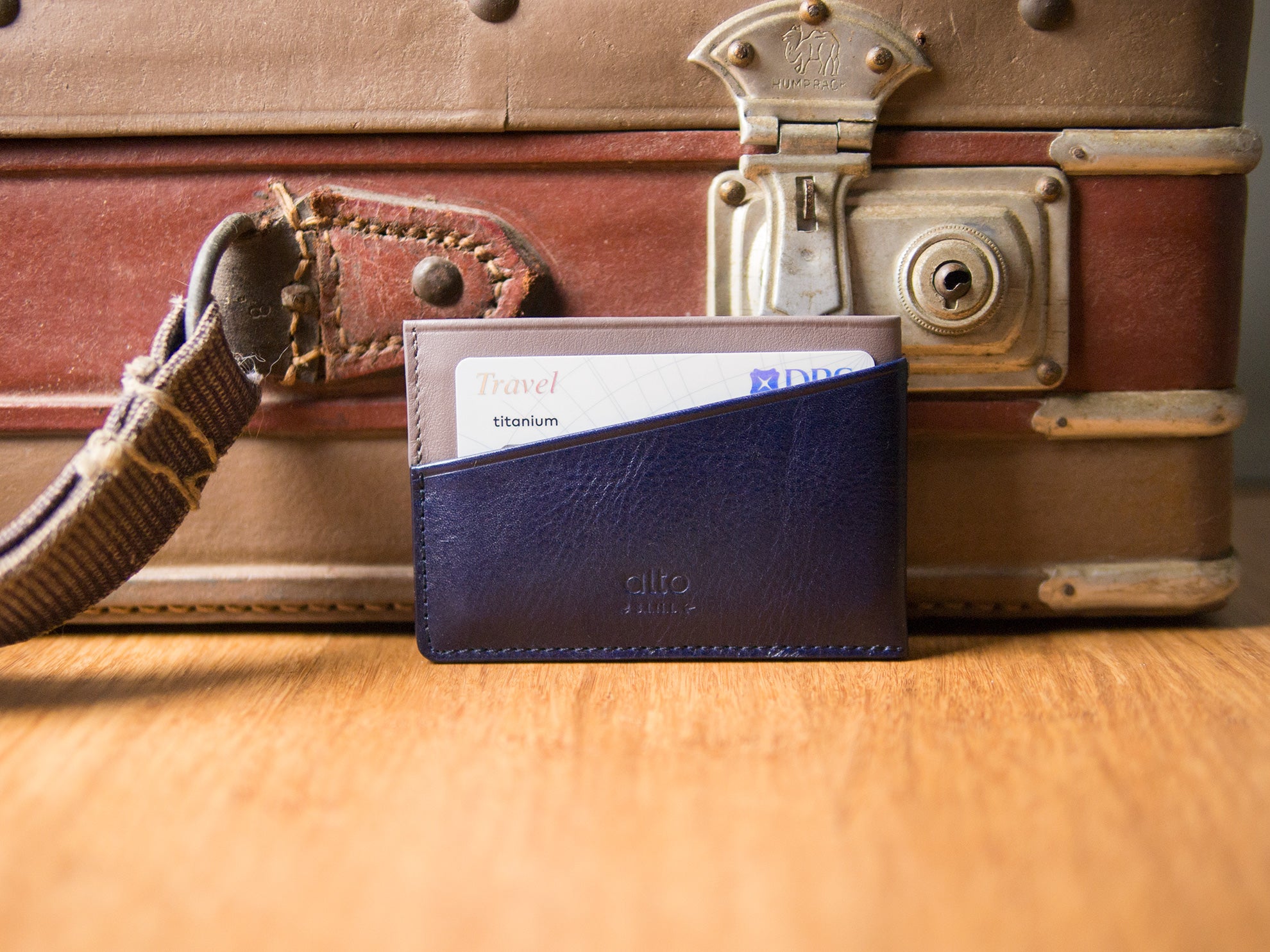 Leather Card Holder – Navy Blue/Cement Gray