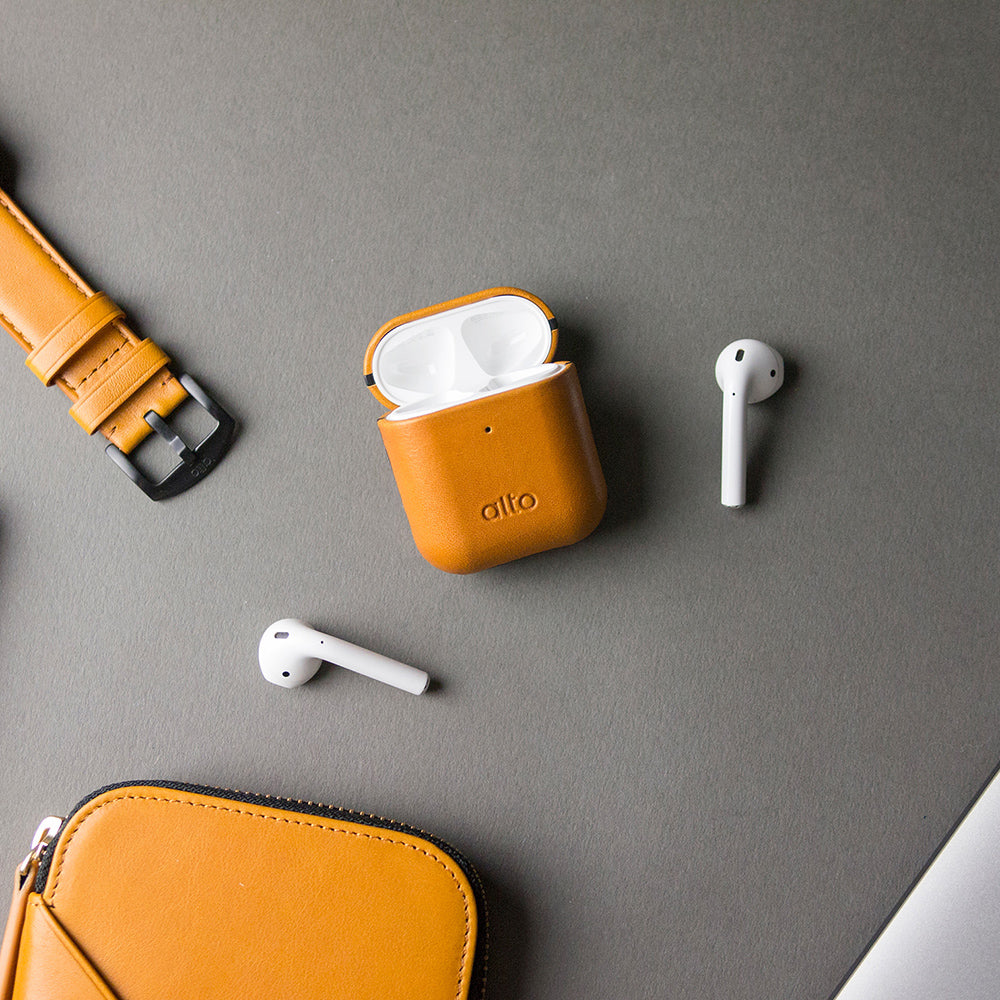 AirPods Leather Case – Caramel Brown